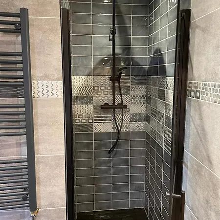 De Heerlykheid Wemeldinge, Vlak Bij Strand En Bos, Ruime Vakantiewoning Met Eigen Patio In De Karakteristieke Dorpsstraat Exterior foto
