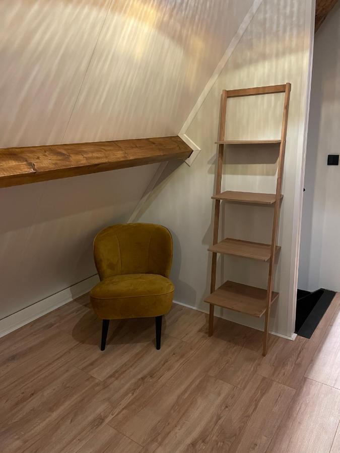 De Heerlykheid Wemeldinge, Vlak Bij En Bos, Ruime Vakantiewoning Met Eigen Patio In De Karakteristieke Dorpsstraat * Wemeldinge